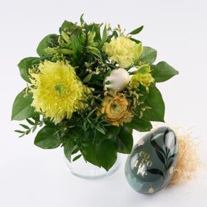 Lille fin påskebuket med påskeæg - Send blomster med Bloomit
